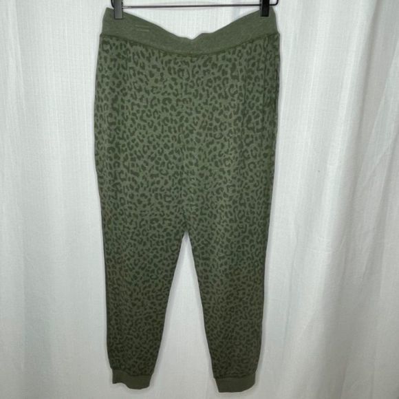 New Thread and Supply Olive‎ Green Animal Print Joggers - Picture 4 of 4
